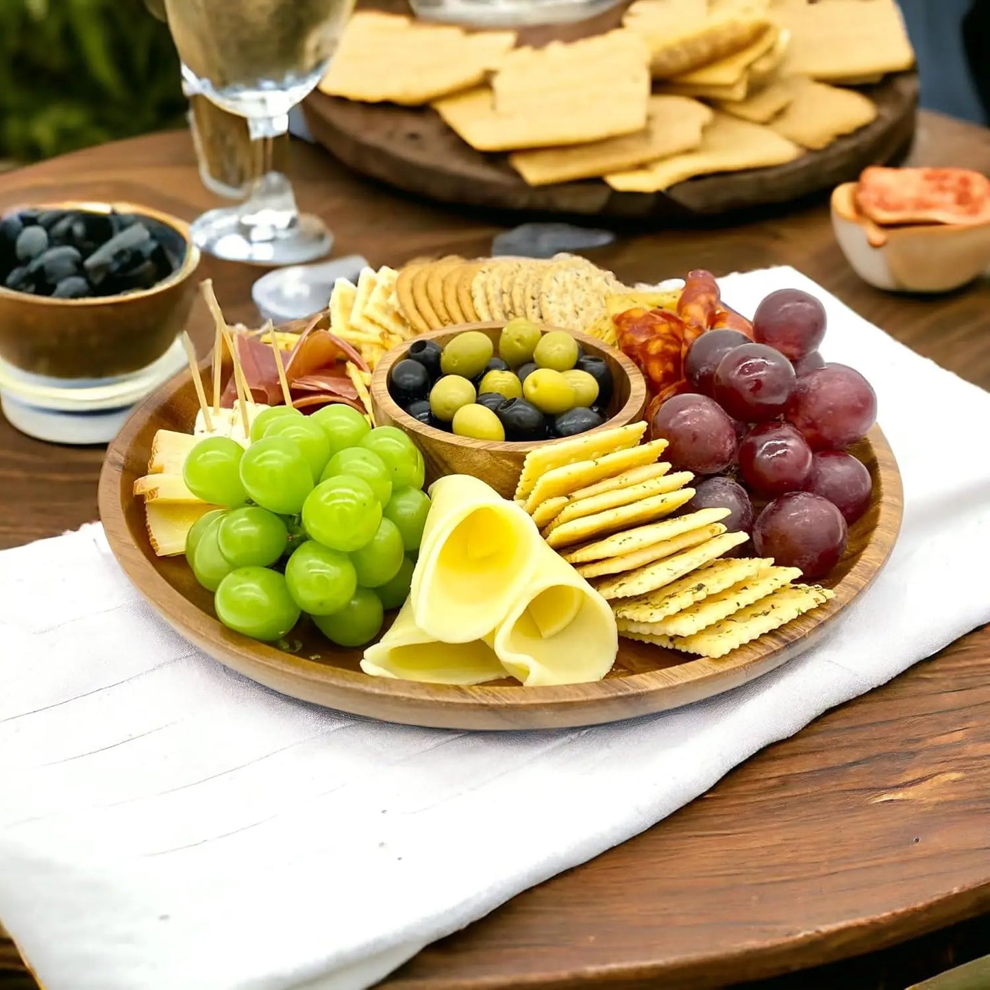 Wooden Plates Handcrafted Set of 4 Acacia Dining Plates