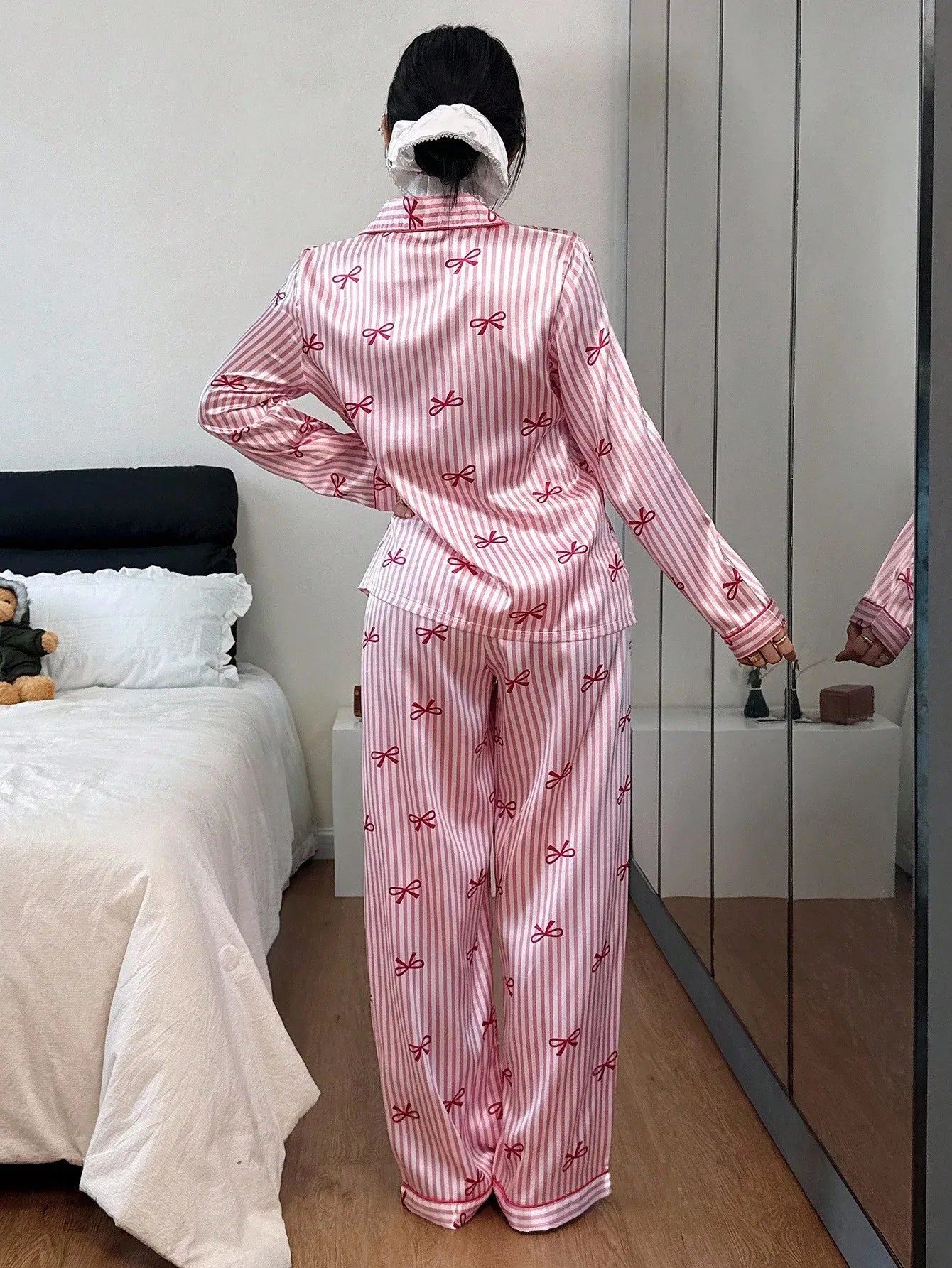 Women's Striped Satin Pajama Set With Bow Print Long Sleeve Top And Pants