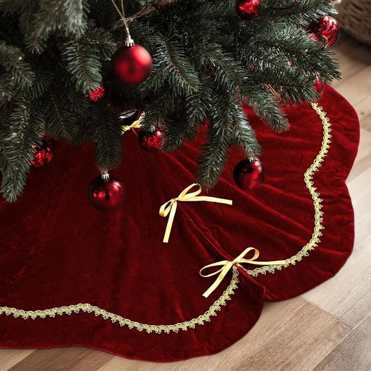Lux Velvet Fur Scallop Christmas Tree Skirt With Gold Trim