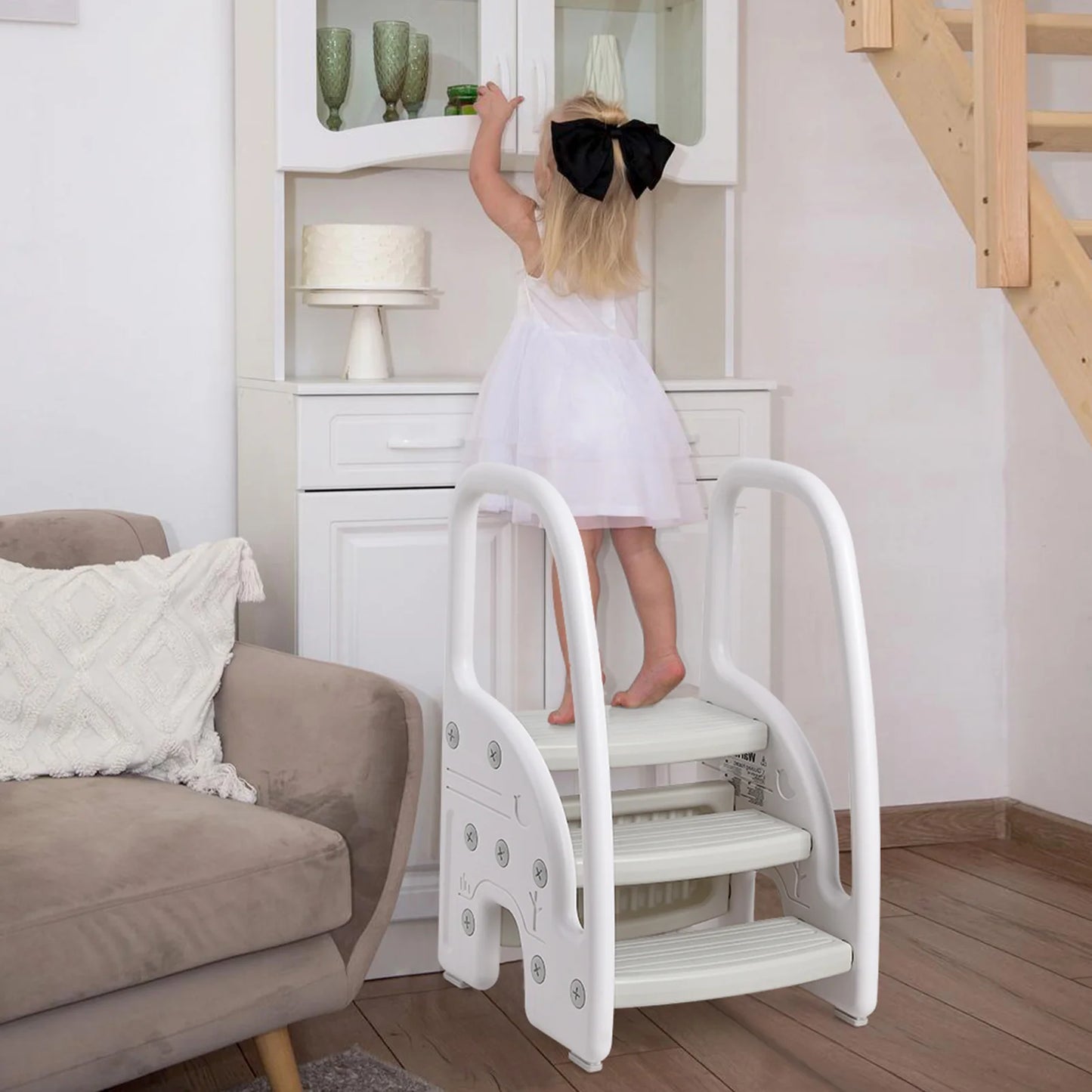 Hign-concerned Dual Tier Toddler Step Stool With Handles