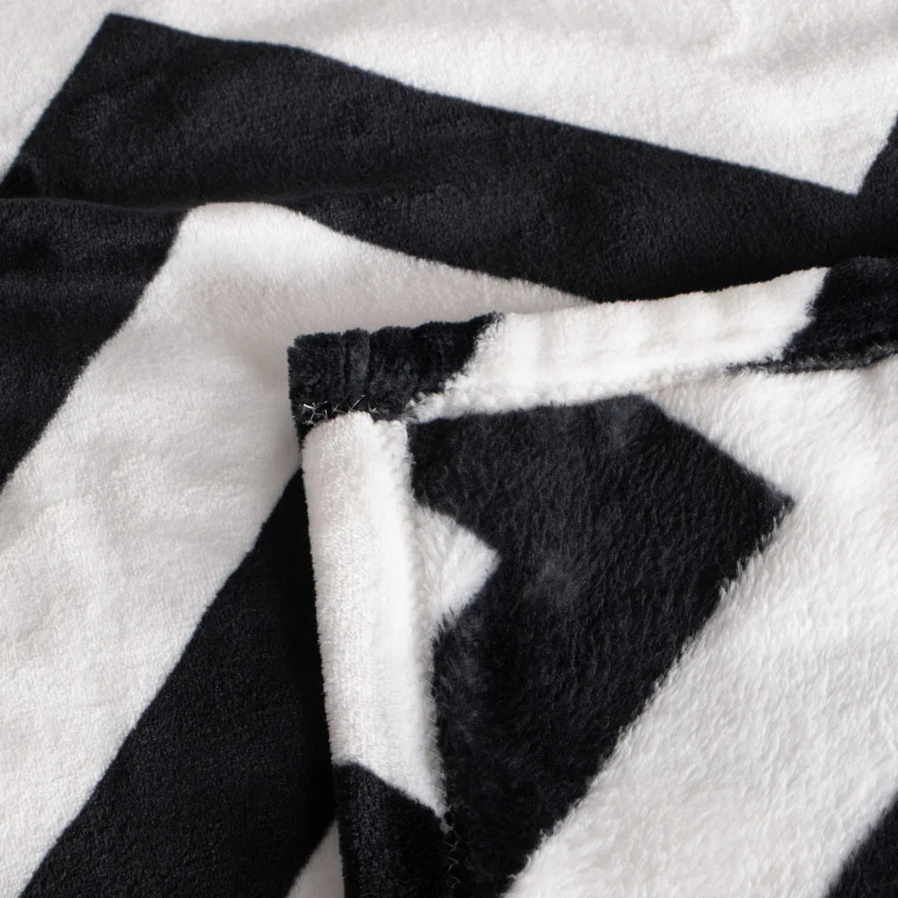 Ntbay Soft Flannel Throw Blanket Chevron Pattern Warm Lightweight
