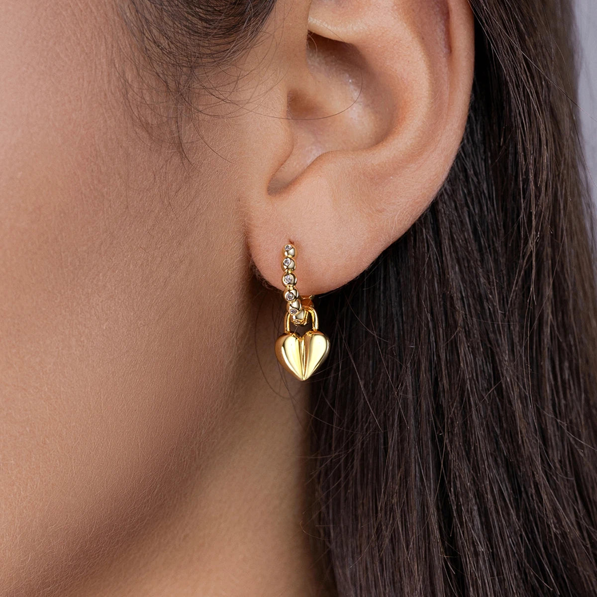 JIUZUAN 18K Gold Plated Heart Drop Moissanite Earrings