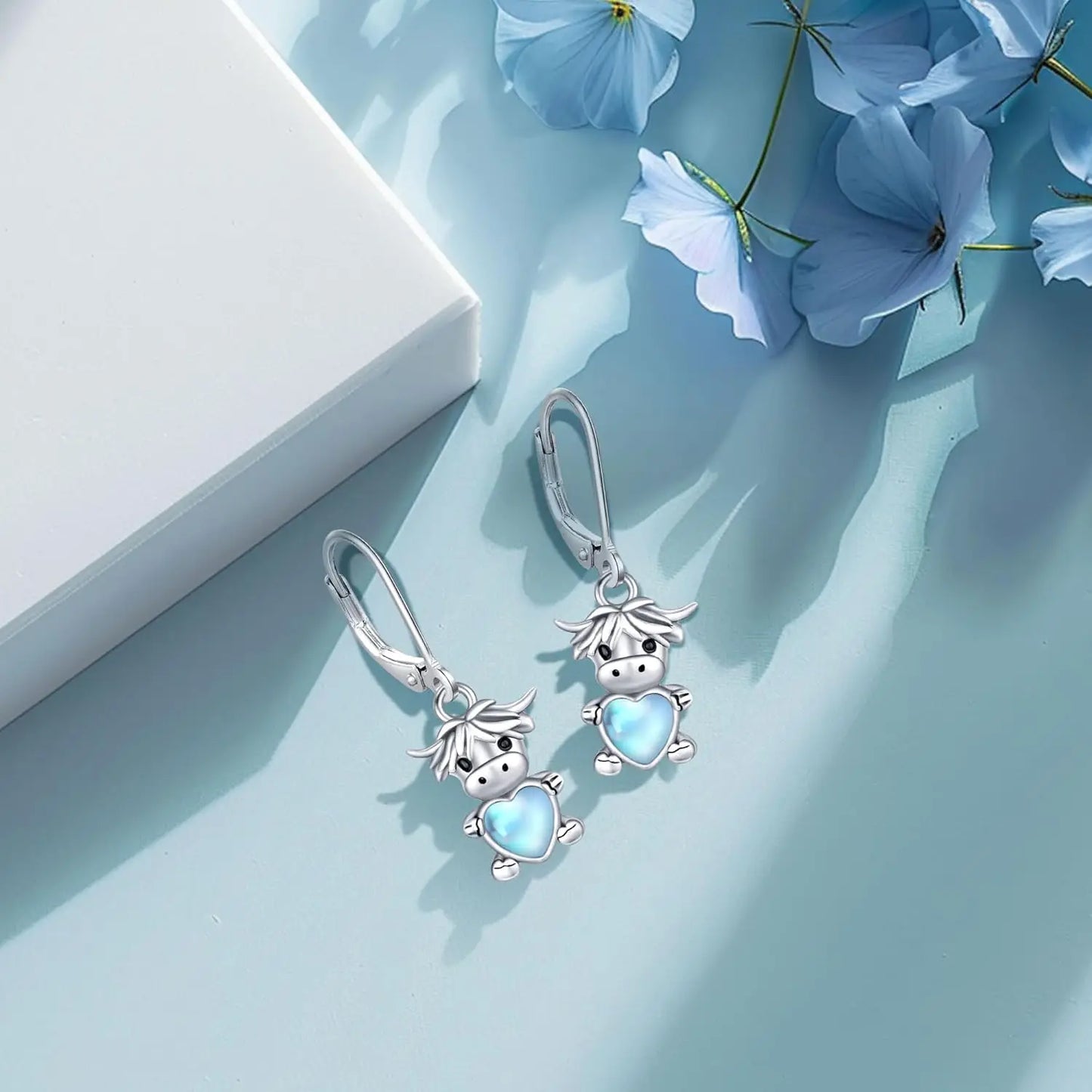 DRINSPER Highland Cow 925 Sterling Silver Hypoallergenic Stud Earrings