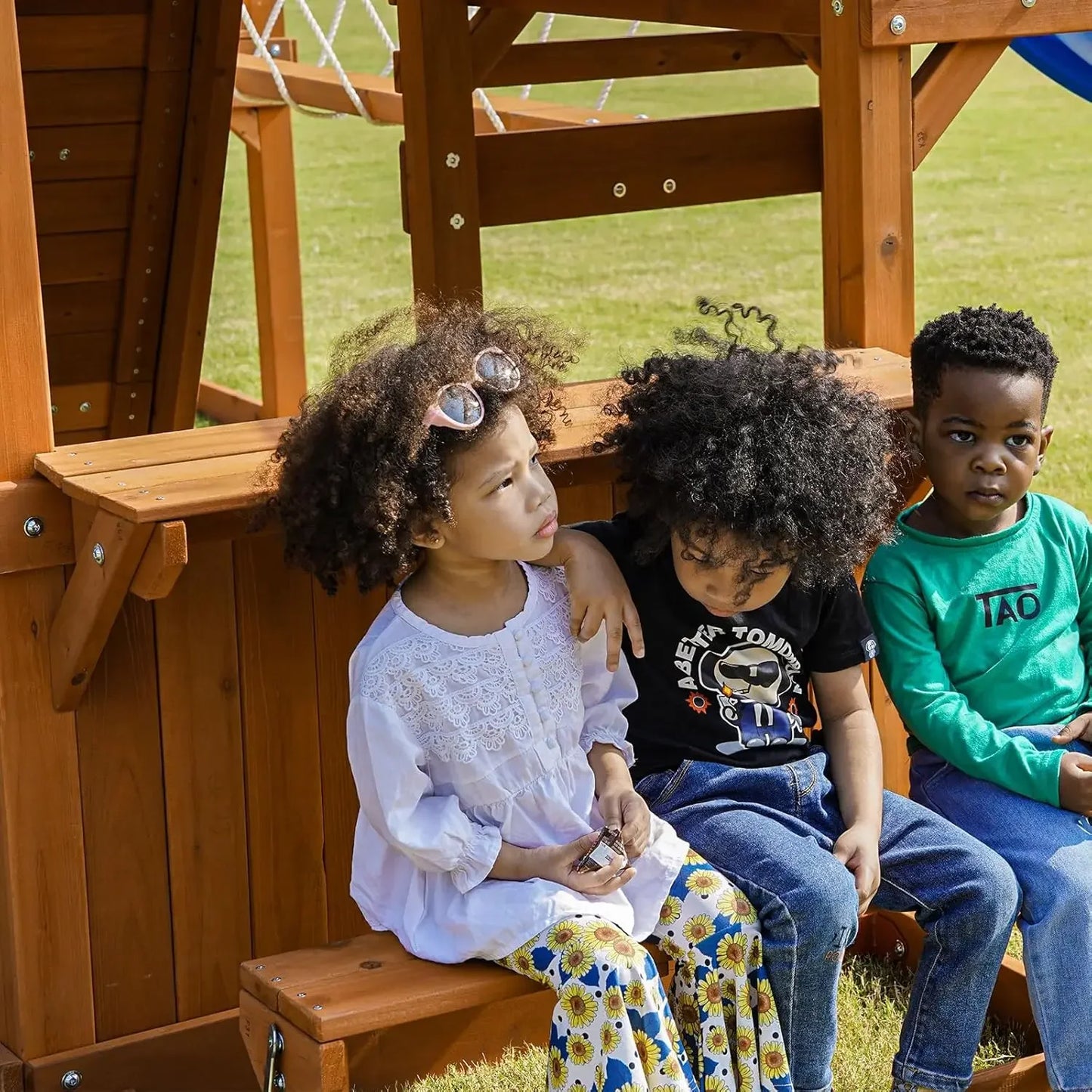 Swing Sets for Backyard With Plank Bridge and Monkey Bar