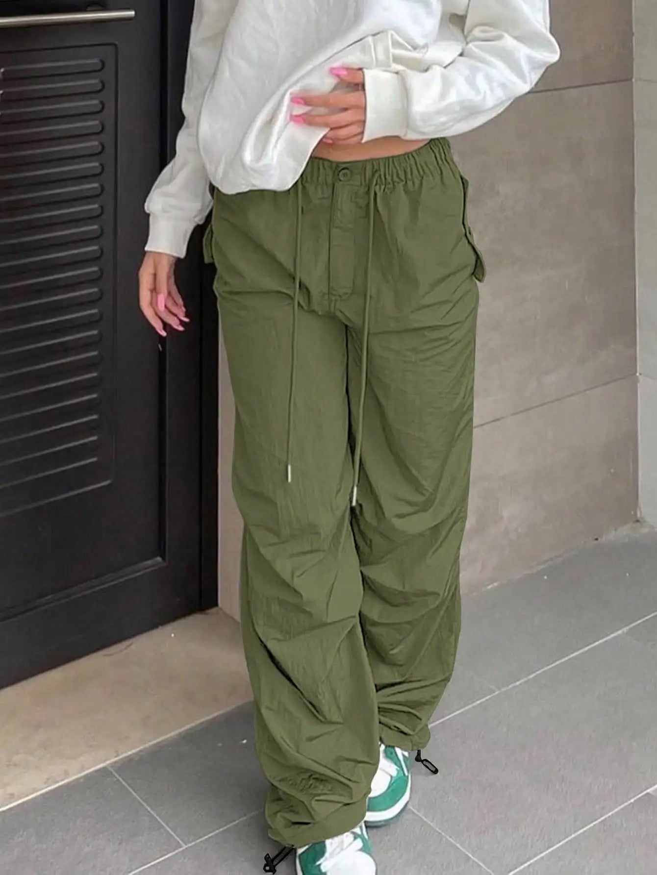 Women's Low Rise Hip Hop Sweatpants With Drawstring Wide Leg Joggers