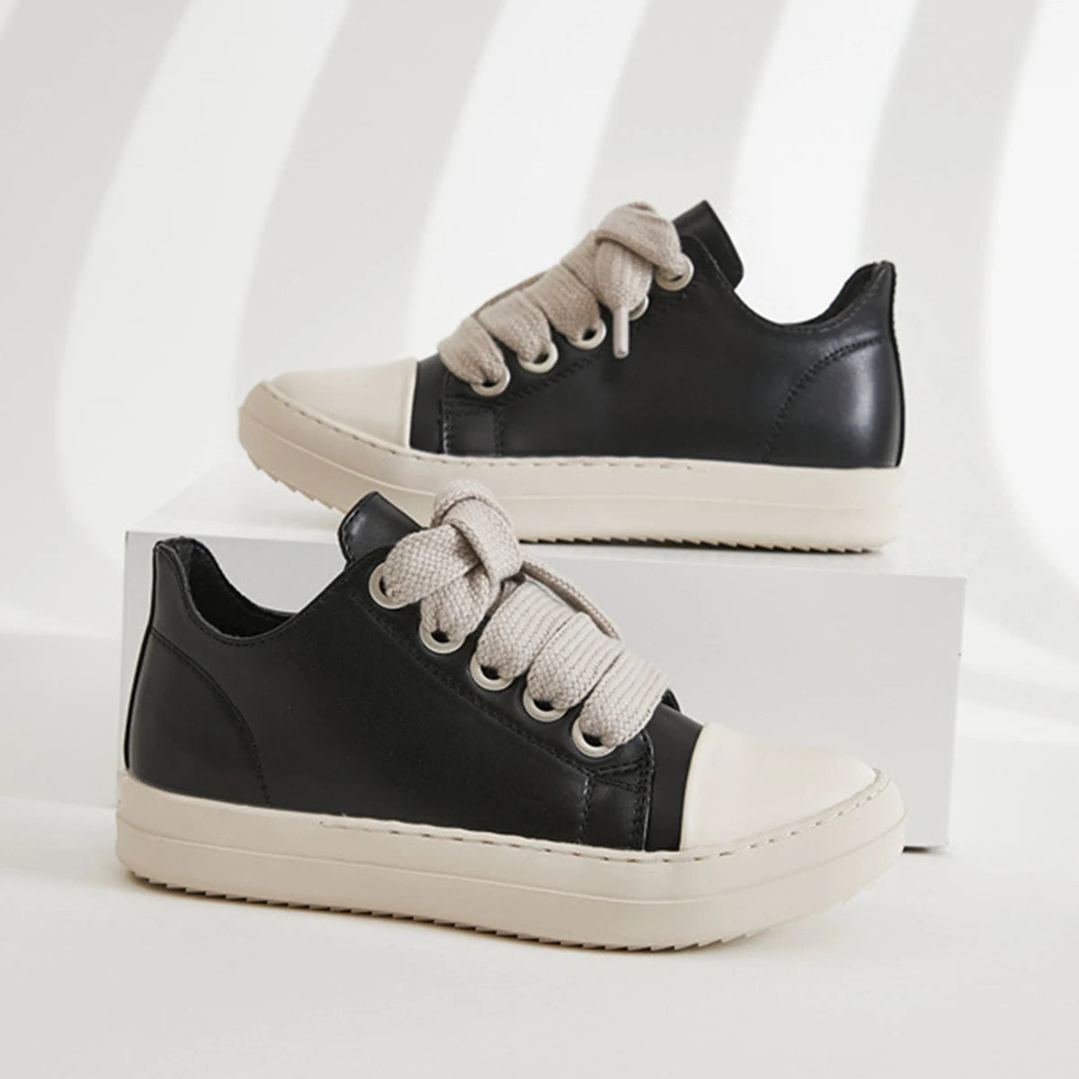 Men's Casual Shoes Minimalist College Style