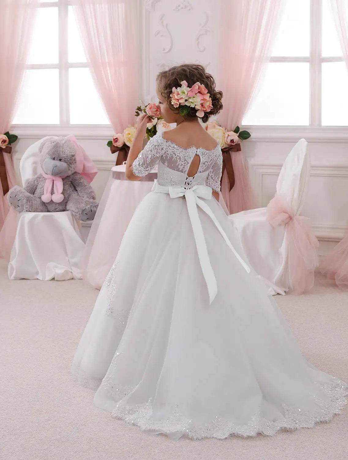 Elegant Flower Girl Dress With Lace Inset