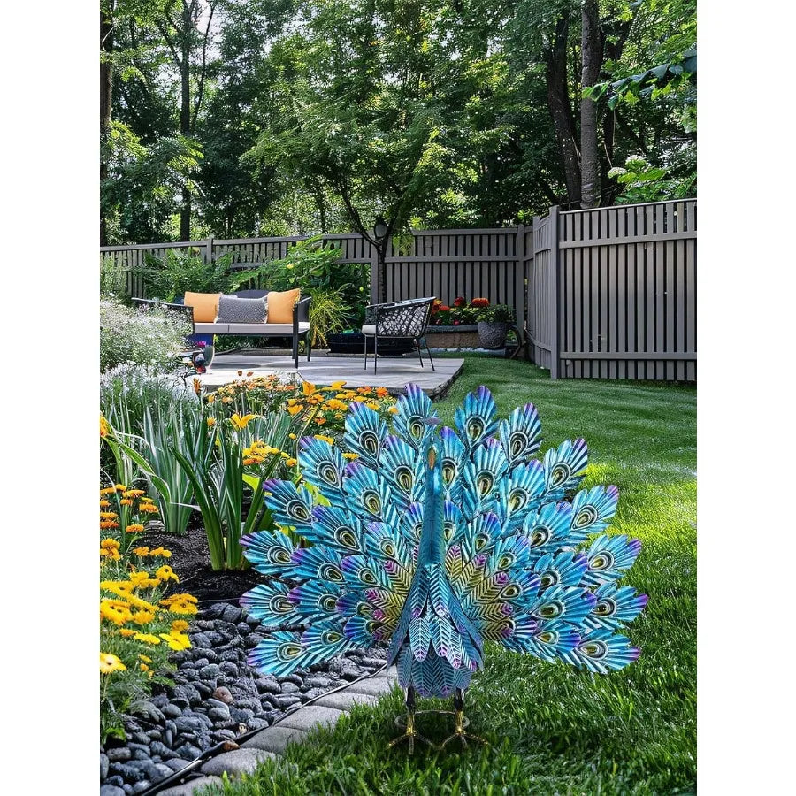 Metal Peacock Garden Statue Outdoor Yard Decor Ornament